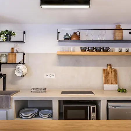 3 Caves By Caldera فيلة *