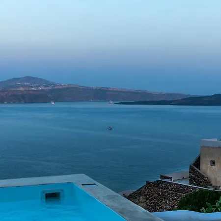 Villa 3 Caves By Caldera *